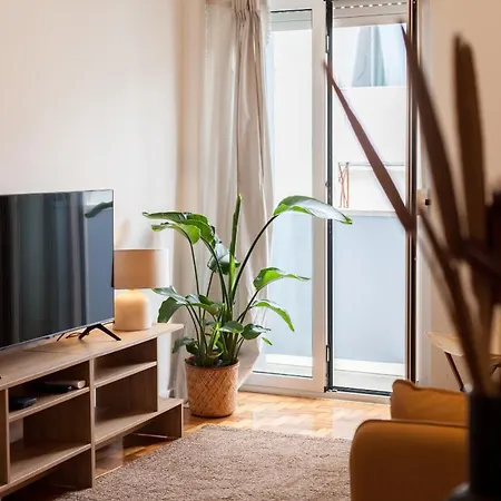 Flh Campo Ourique Cosy Chic Flat * Lisbon